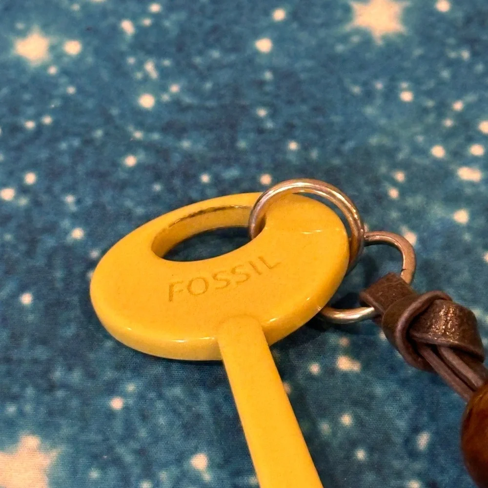 Fossil Yellow Key Bag Charm Leather Cord Marbled Tortoise Orange Beads